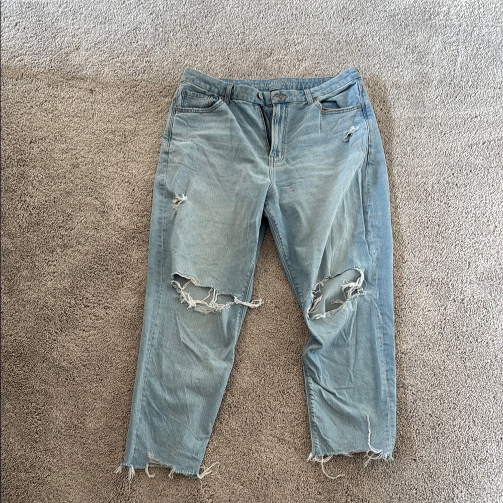 American Eagle Curvy Mom Jean